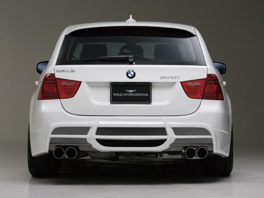  BMW 320i Touring Sports Line Aero Kit by Wald 2008 года  (фото 2 из 4)